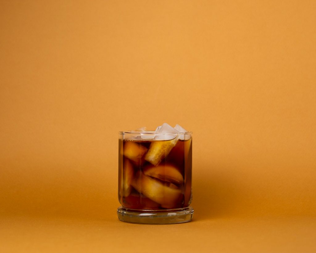 secangkir es kopi
